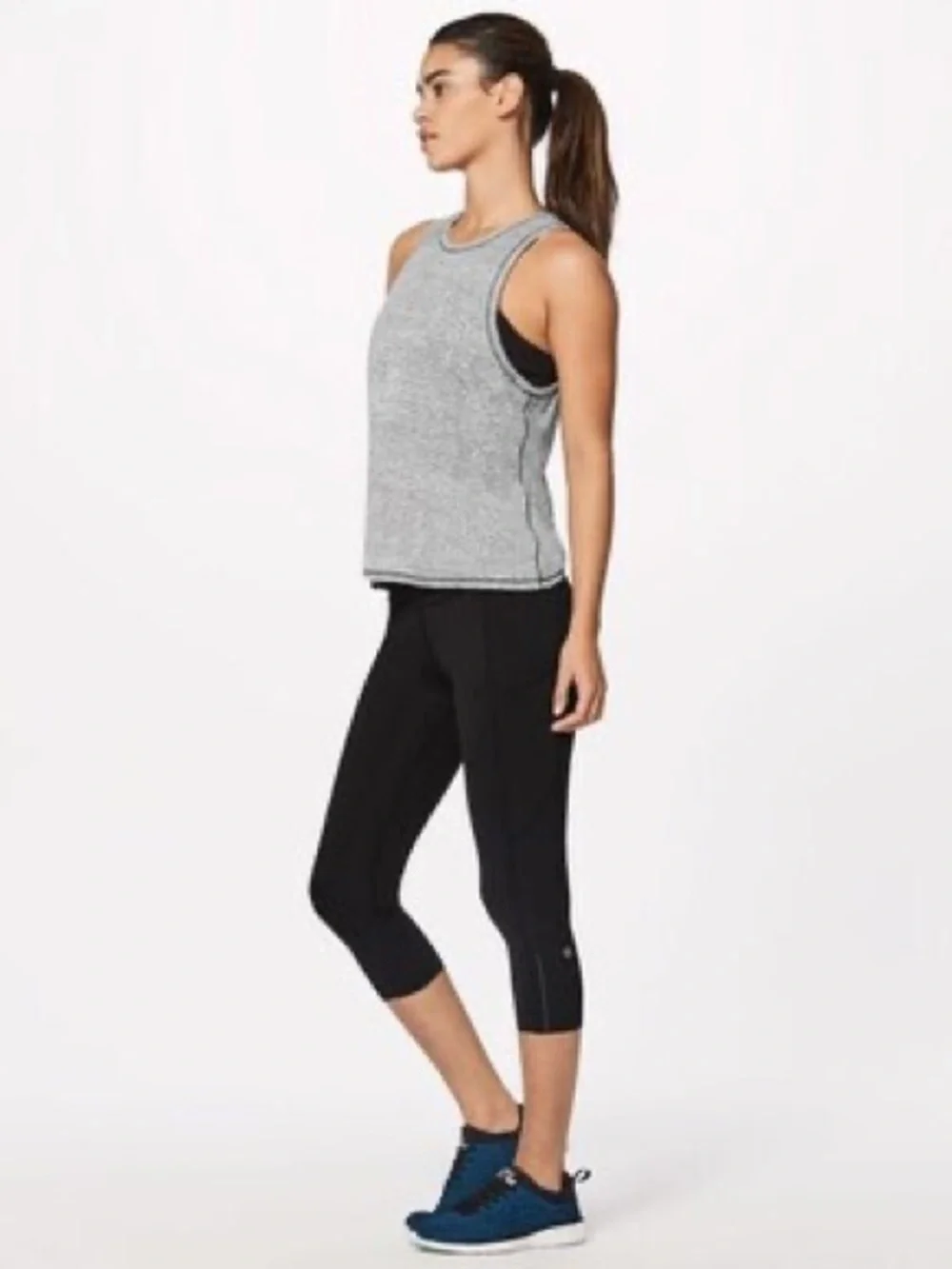 Lululemon Squad Goals Tank in Black & White (Med)